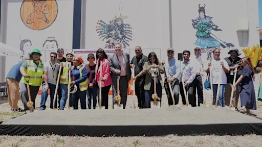 Ousd - Centro Infantil De La Raza campus view